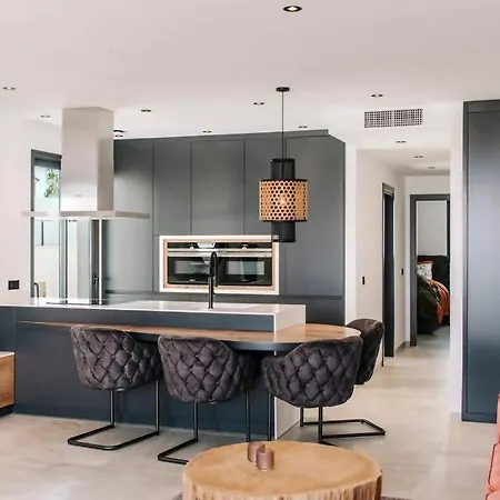 Luxurious With Garden And Pool * Rojales